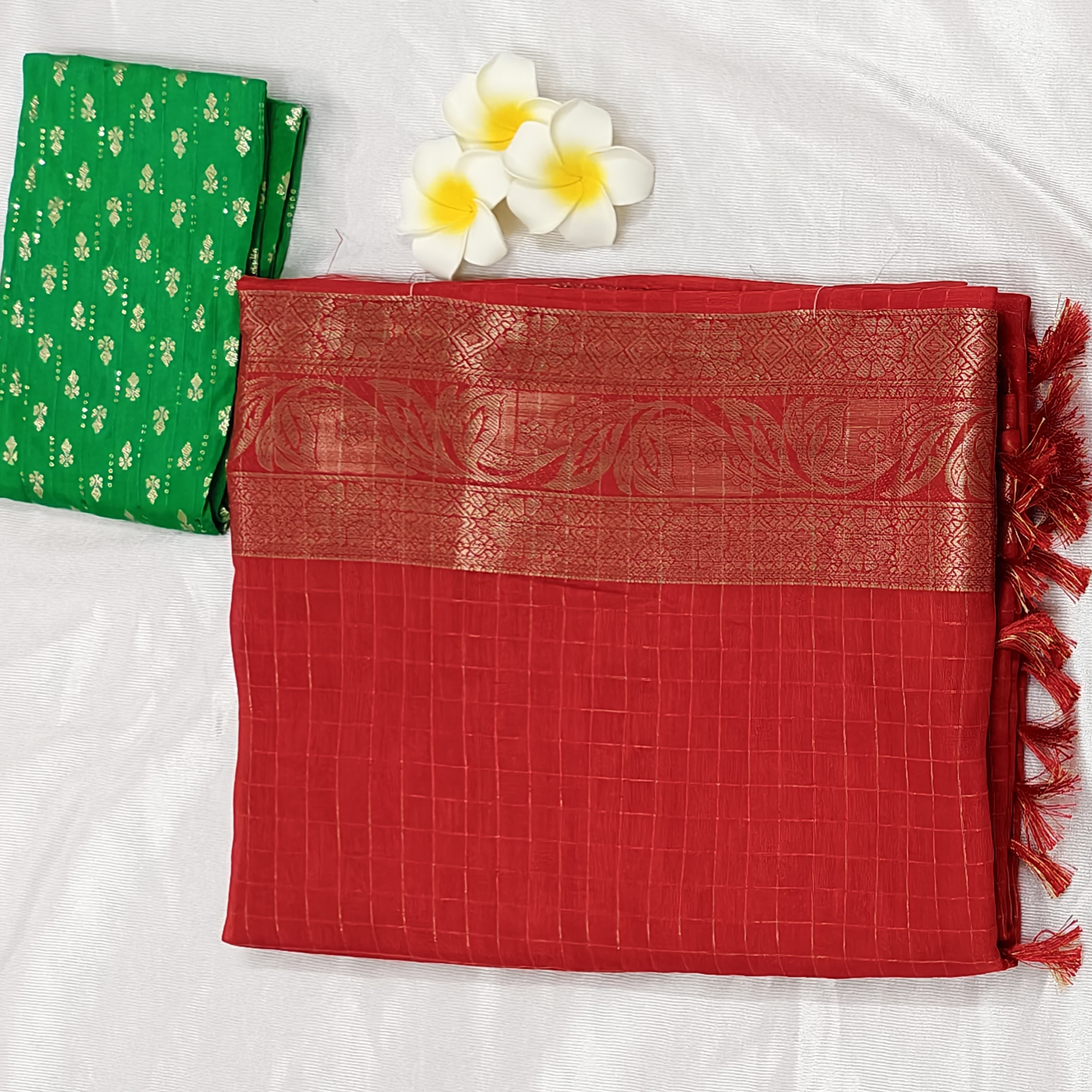 Dola silk red colour saree with rich boarder and blouse piece
