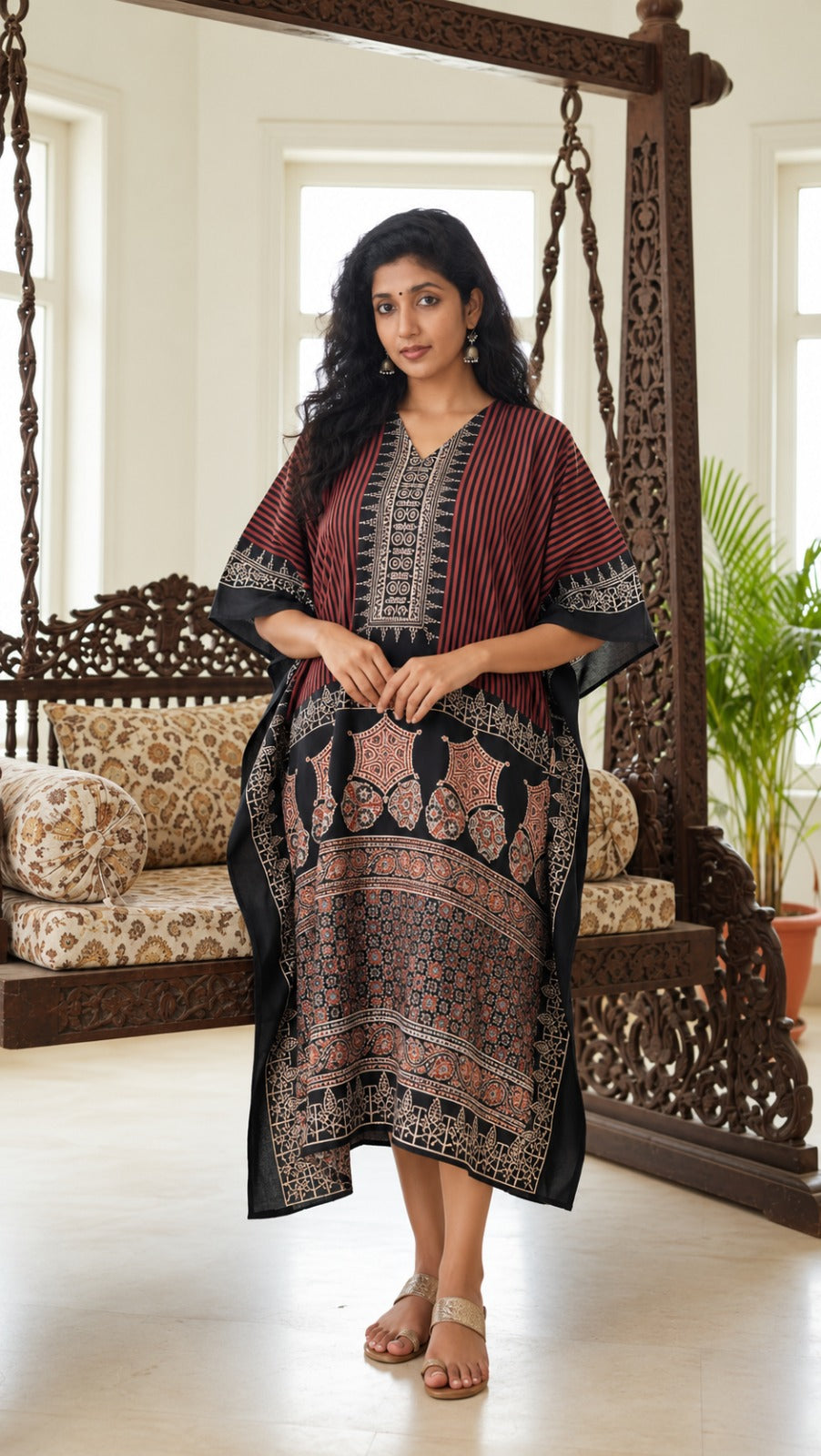 Tharuni - Kaftan