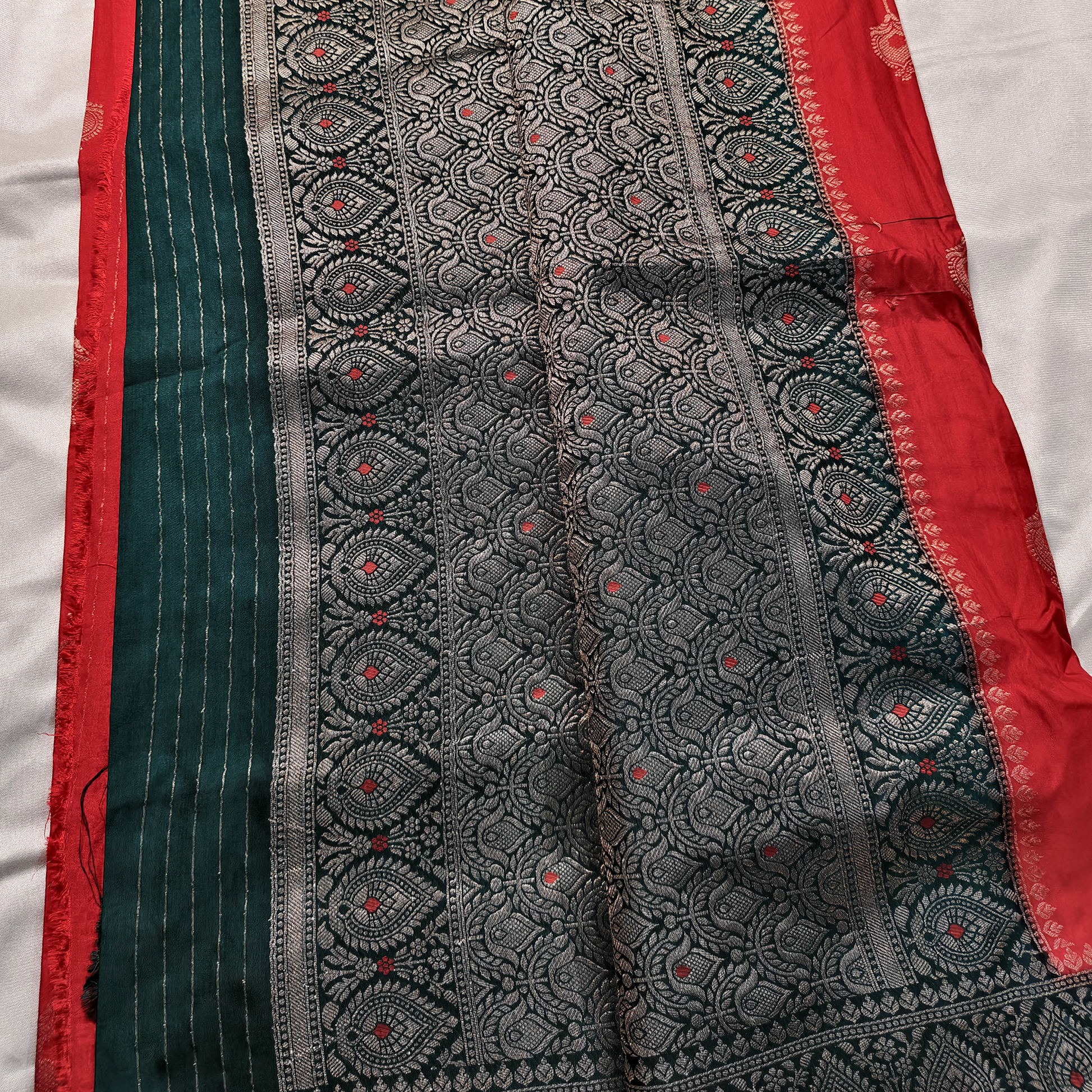 Semi raw mango saree red pallu